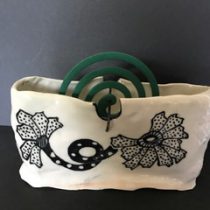 名嘉真 多賀子